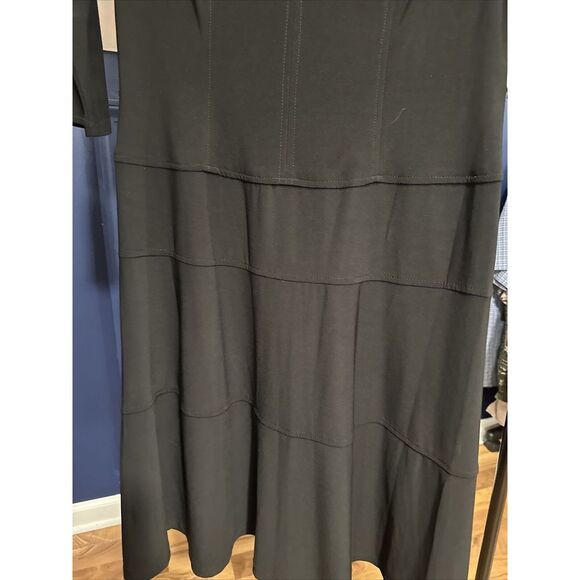 Anne Klein Dress Tiered With Darting 3/4 Sleeve Black Size 8 - Picture 4 of 4